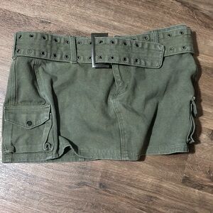 Princess Polly Green Cargo Shirt with belt